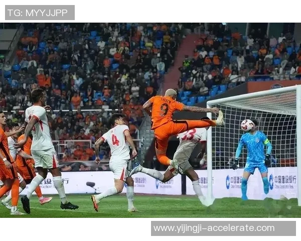 中超激战巴萨险胜里昂神扑瞬间点燃全场激情