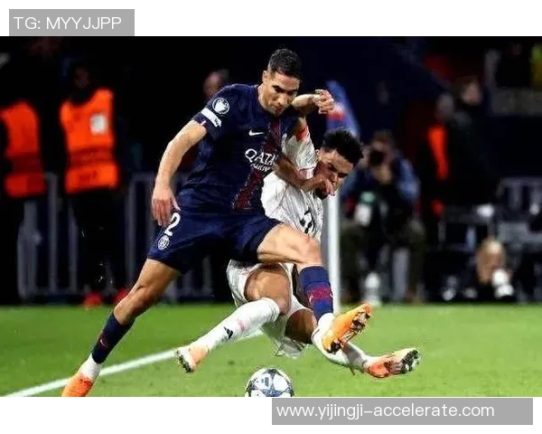 欧联杯惊现冷门尤文图斯逆转拜仁引发红牌风波全场沸腾