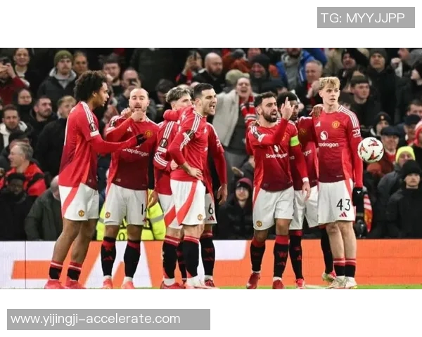 友谊赛精彩对决曼联与巴萨战成平局绝杀瞬间点燃全场激情