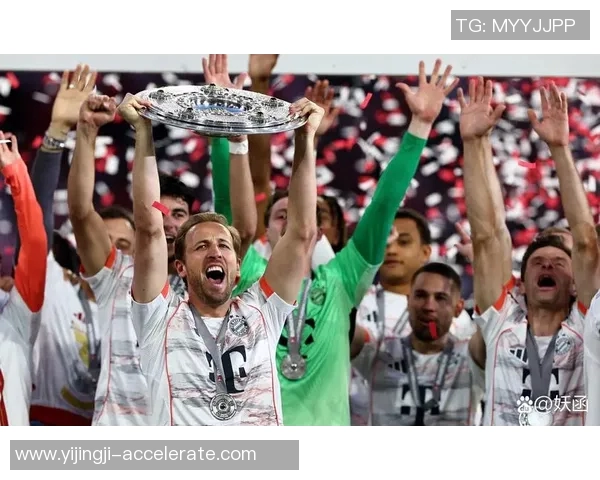 西甲激战：那不勒斯绝杀拜仁全场沸腾精彩回顾