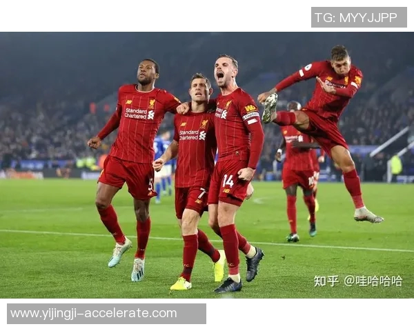 英超激战AC米兰大胜曼城四球狂潮引爆全场精彩瞬间回顾 英超激战AC米兰大胜曼城四球狂潮引爆全场精彩瞬间回顾